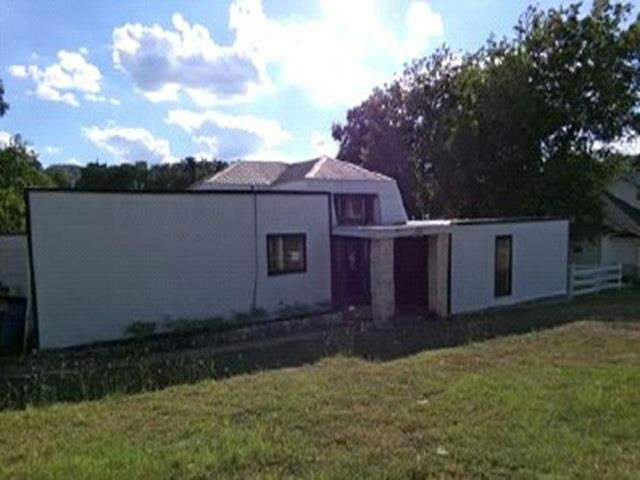 20707 Greenpark Dr — exterior