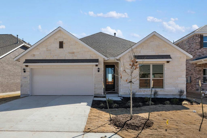 540 Redding Way — exterior