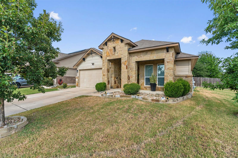 13701 Harrisglenn Dr — exterior