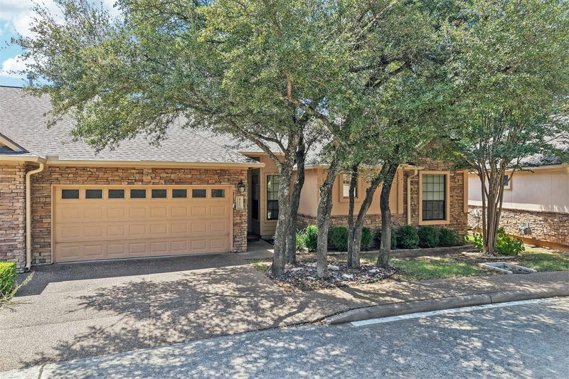 4213 Wild Iris Ln — exterior