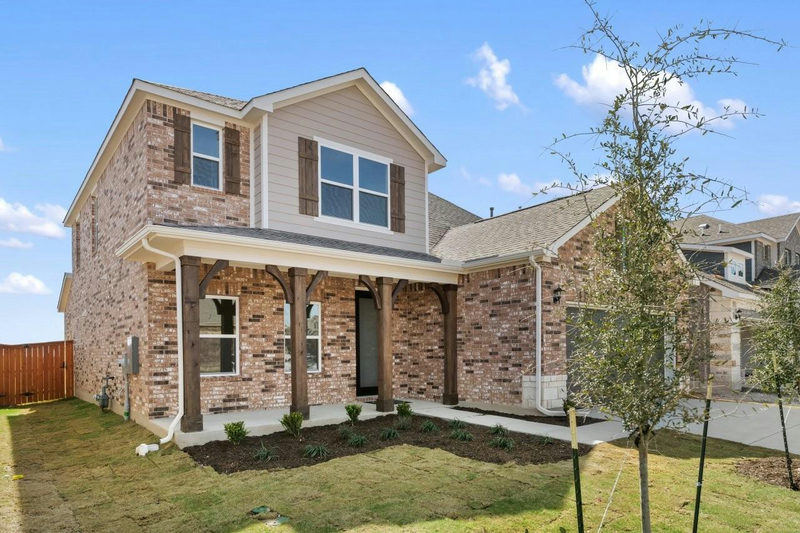 544 Redding Way — exterior