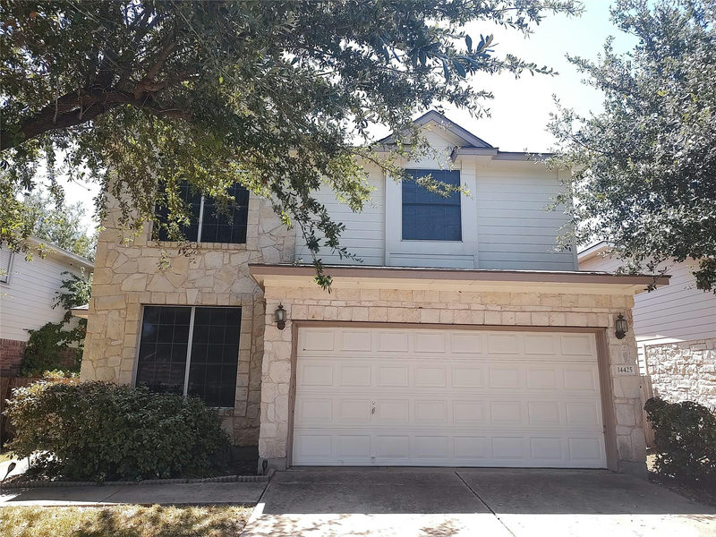 14425 Mowsbury Dr — exterior