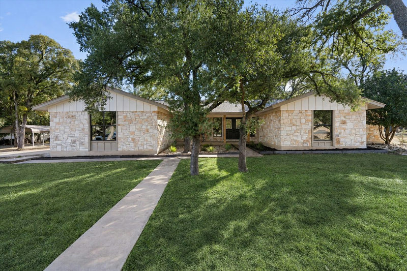 4204 Sevilla Dr — exterior