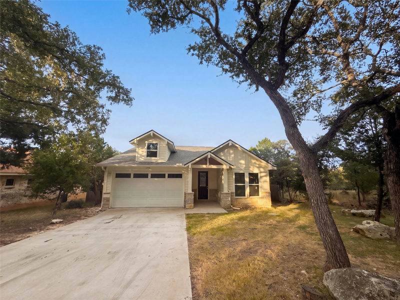 50 Whispering Valley Dr — exterior