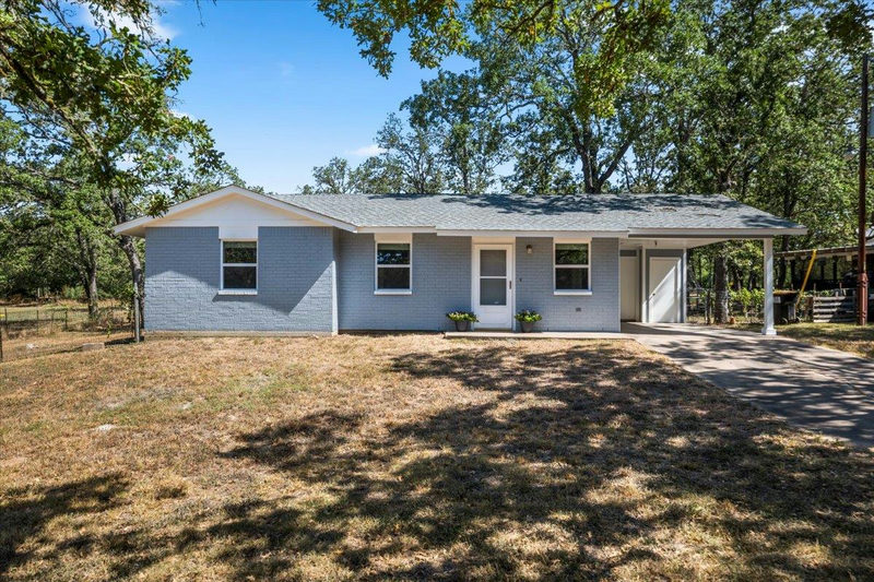 168 Sunset Hts — exterior