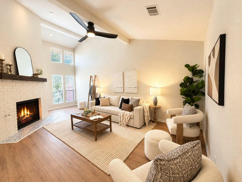 7903 TEALWOOD Trl — exterior