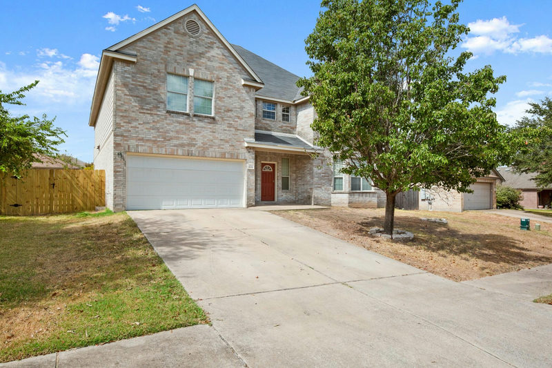 19616 San Chisolm Dr — exterior