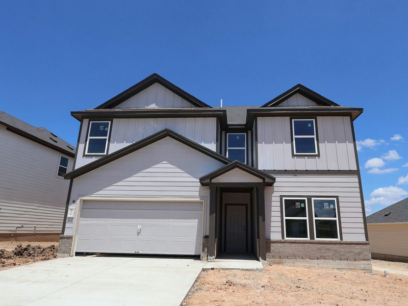 4704 Lava Island Dr — exterior