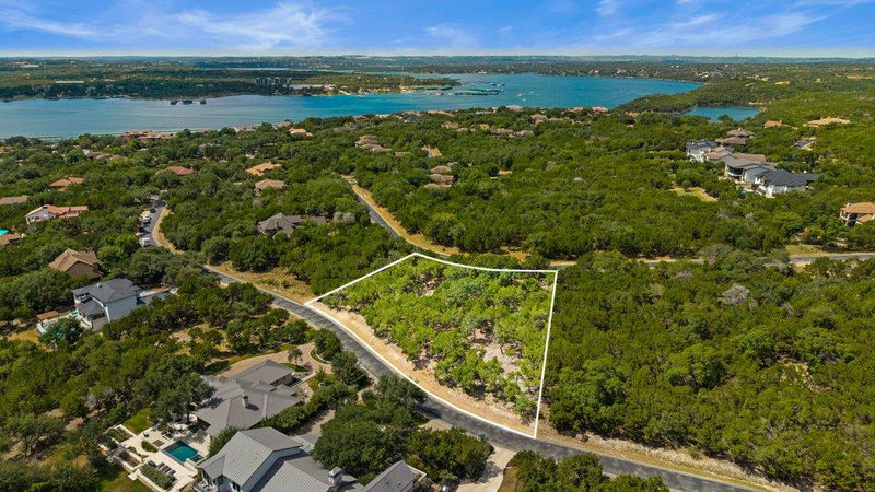 17609 Regatta View Dr — exterior