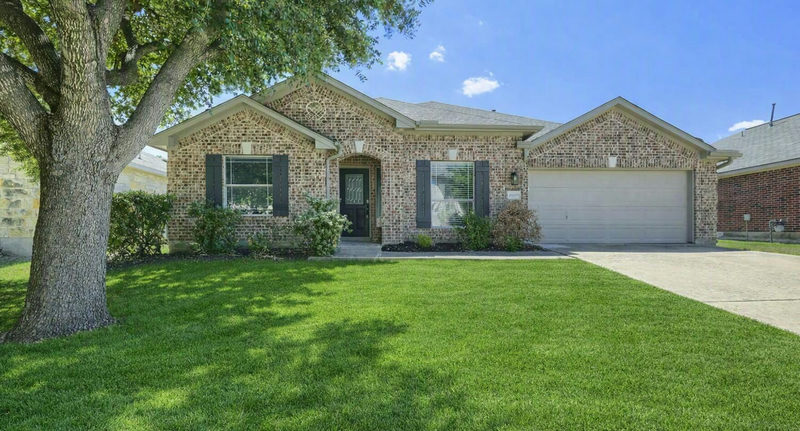 18705 Deep Water Dr — exterior