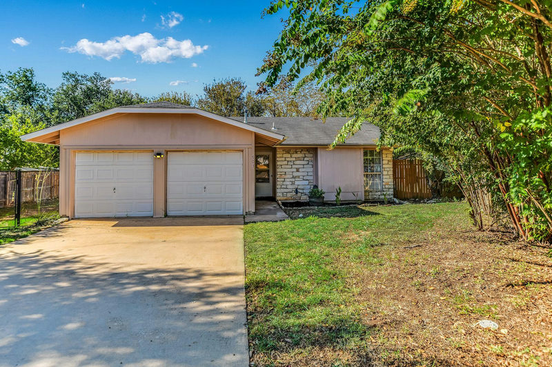 903 Burnt Oak Ct — exterior
