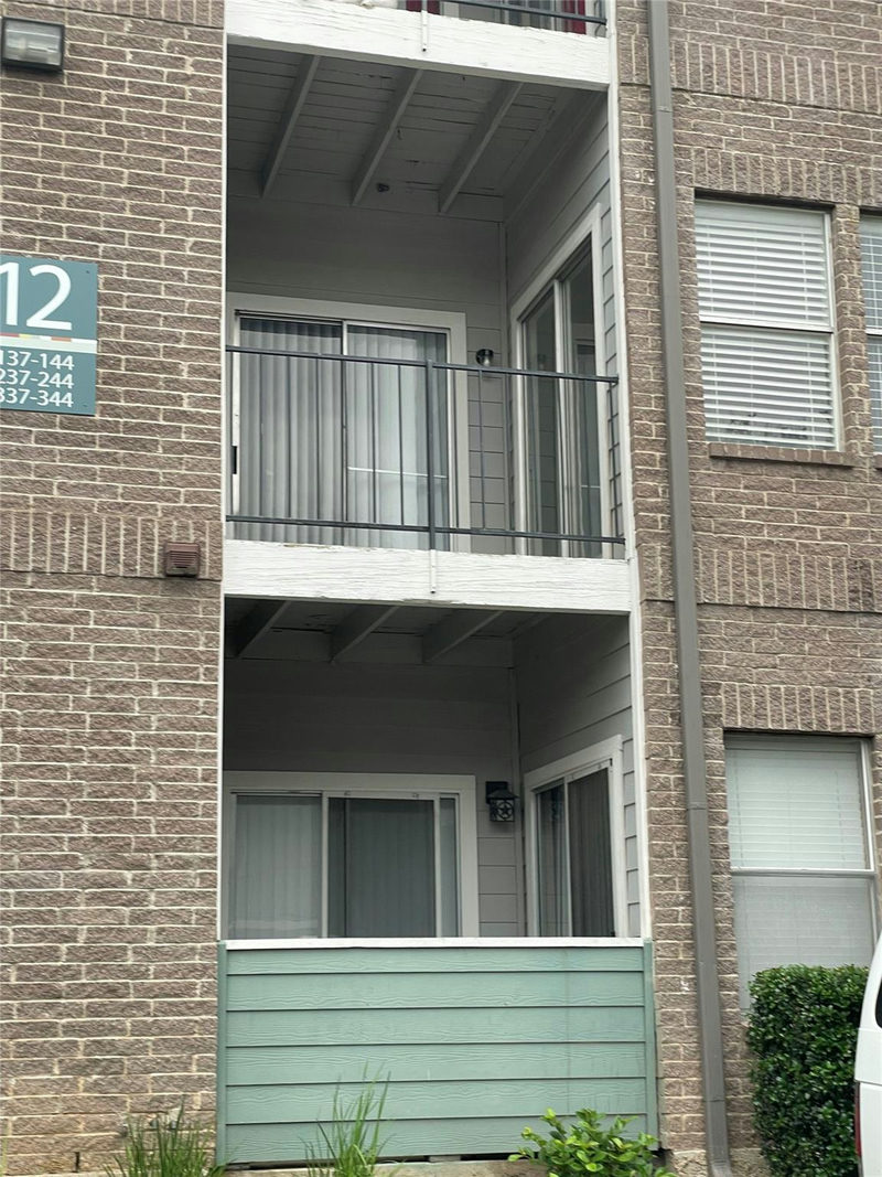 12166 Metric Blvd #243 — exterior
