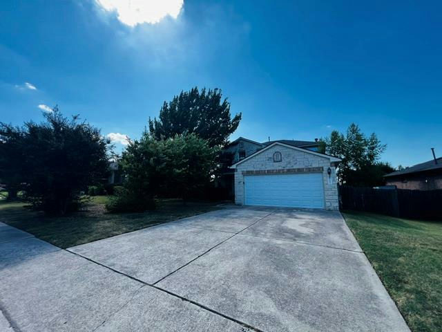 1113 Middle Brook Dr — exterior