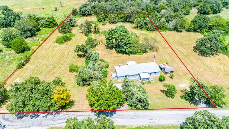 166 Rosanky Cattle Company Rd — exterior