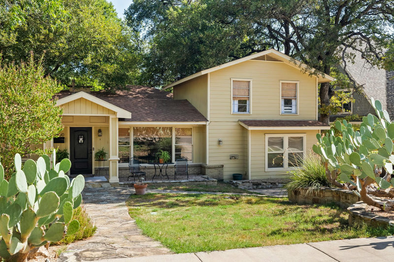 2500 W 12th St — exterior