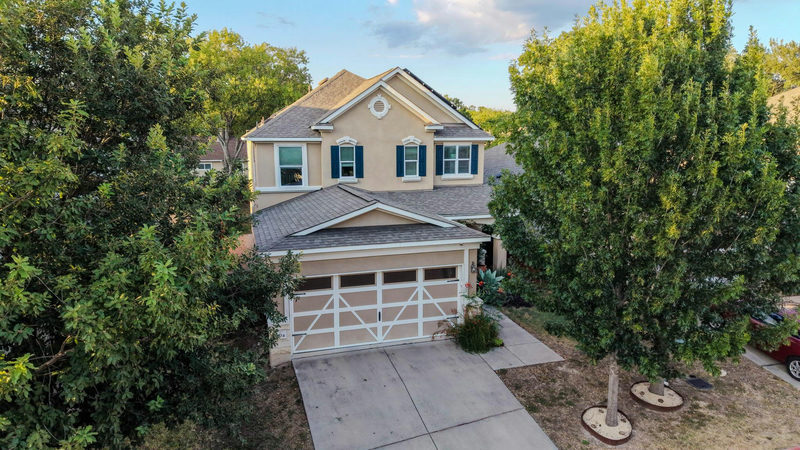 904 Emory Tree Dr — exterior