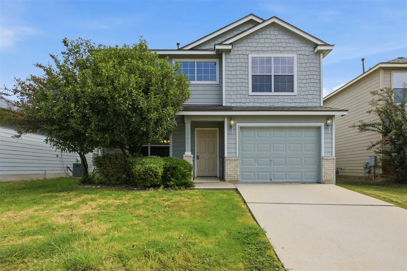 12704 Saint Thomas Dr — exterior