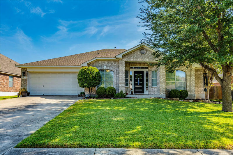 812 Dover Castle Ln — exterior
