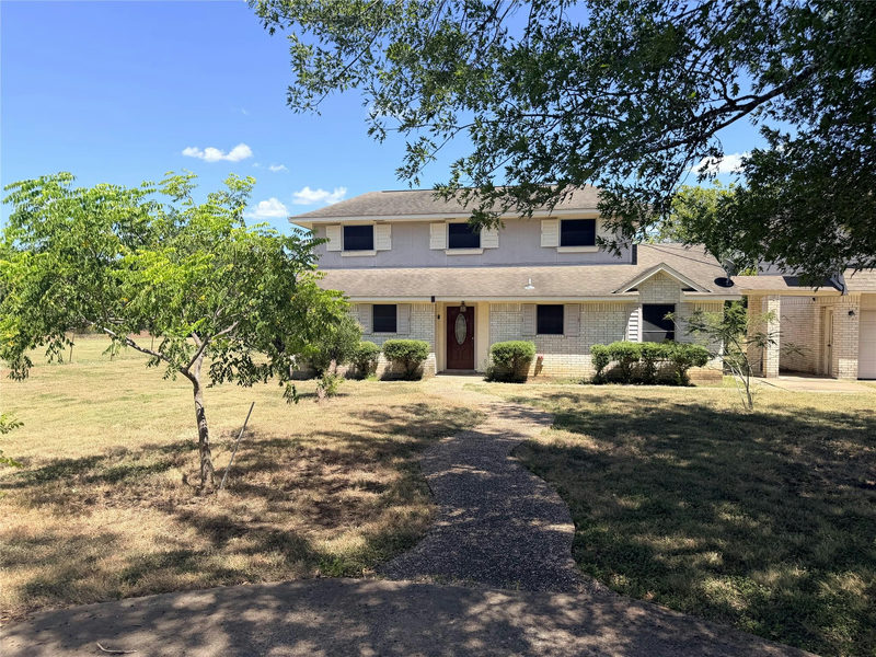 804 Canyon Wren Dr — exterior