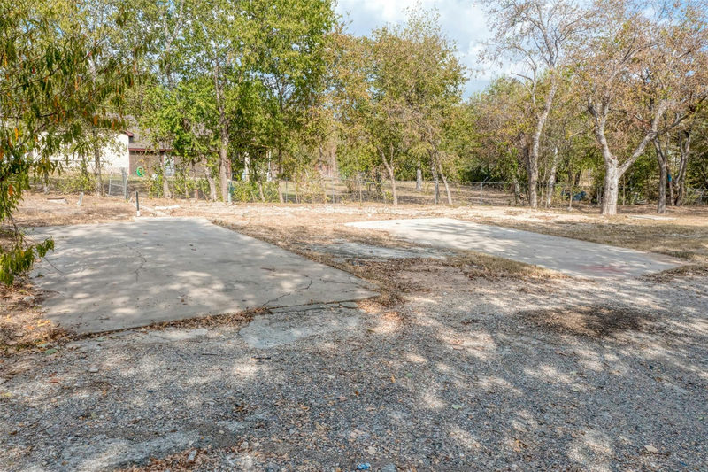5701 Bitterwood Dr — exterior