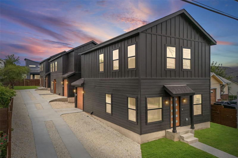 7310 Carver Ave #3 — exterior