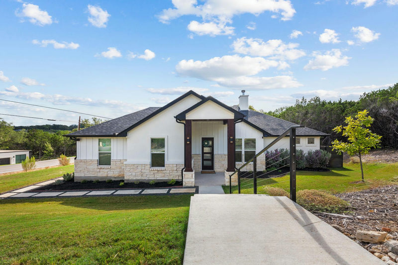 20901 Oak Dale Dr — exterior