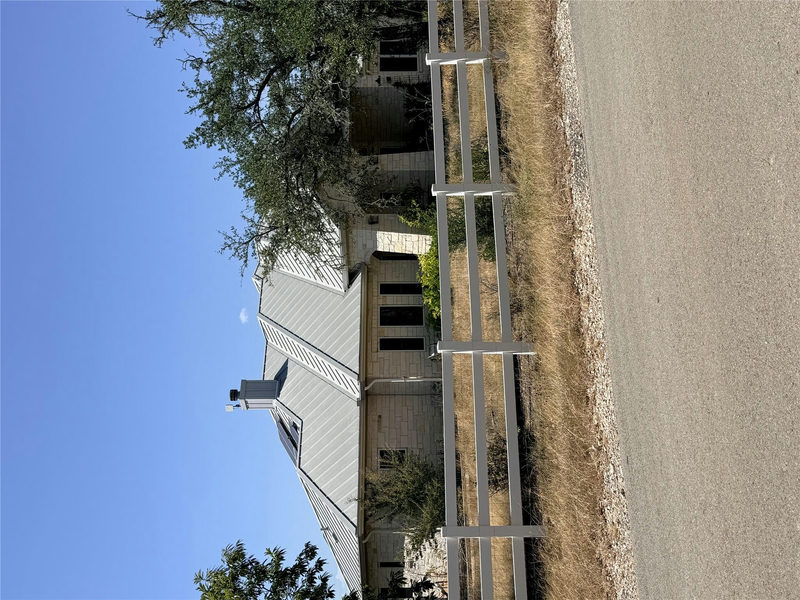 300 Medlin Creek Loop — exterior