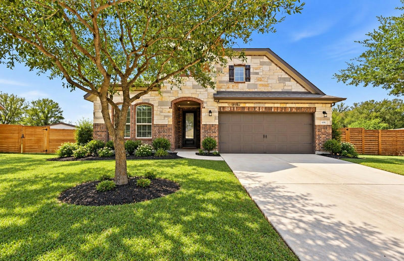 608 Wincliff Dr — exterior