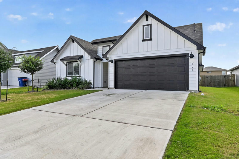 326 N Richland Dr — exterior