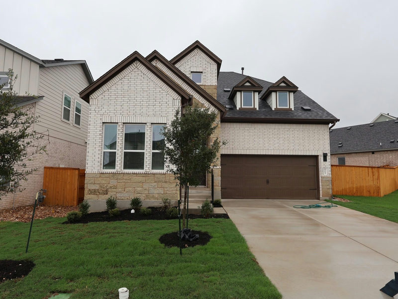 804 Corvallis Dr — exterior