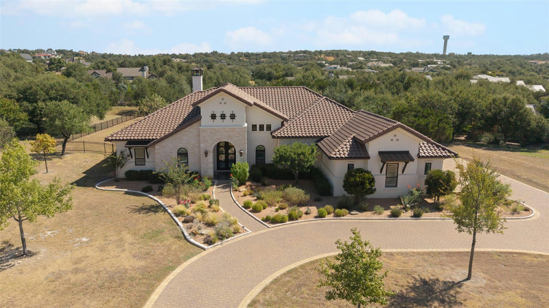 8609 Bellancia Dr — exterior
