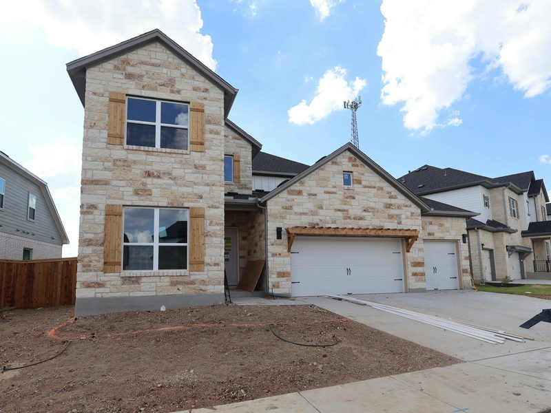 817 Purmela St — exterior