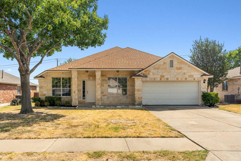 2548 Pearson Way — exterior