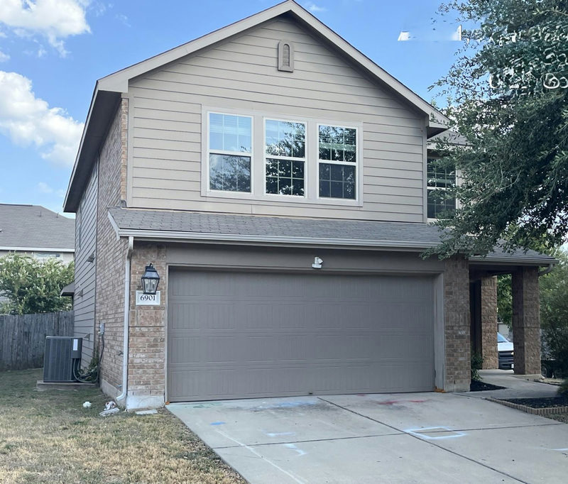 6901 Crestone Rd — exterior