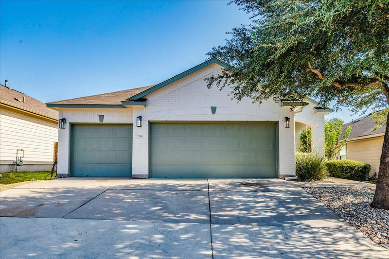 765 Reliance Dr — exterior