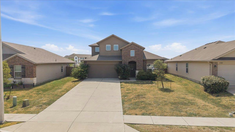 11913 Riparian Rd — exterior