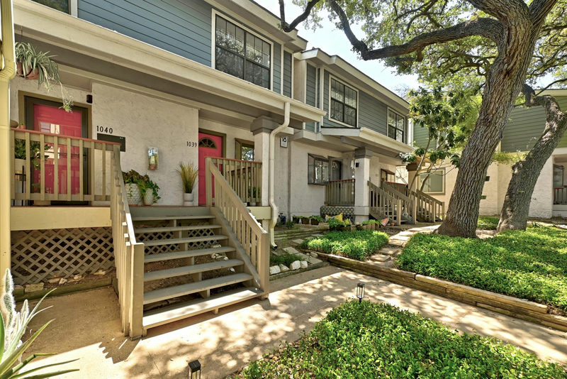 2215 Post Rd #1039 — exterior