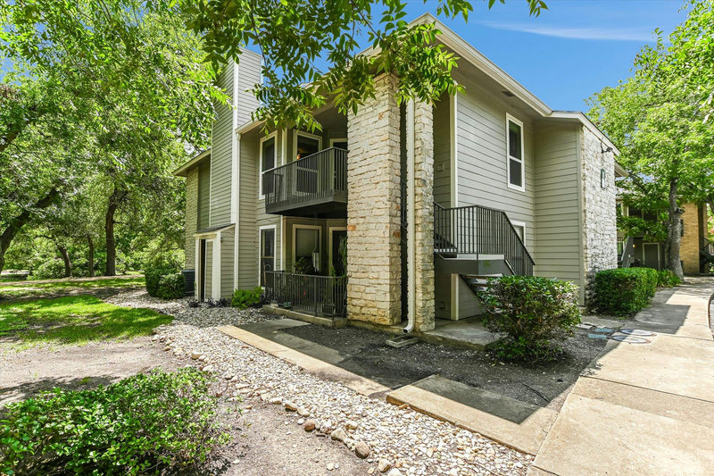 10616 Mellow Meadows Dr #18B — exterior