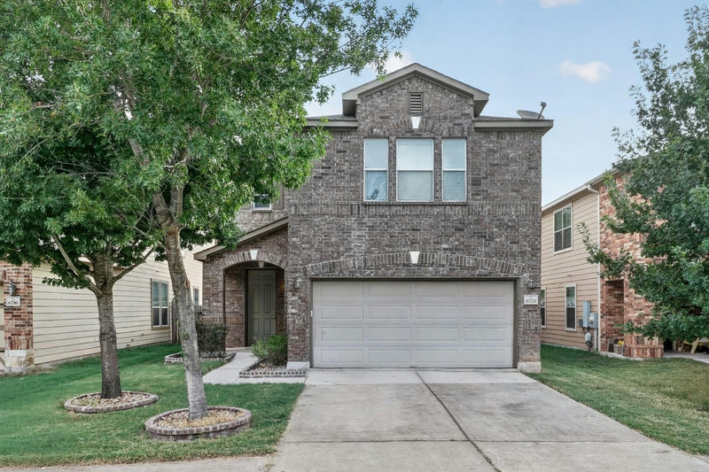 6720 Sunderland Trl — exterior