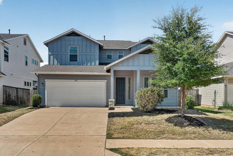 8013 Turnberry Ln — exterior