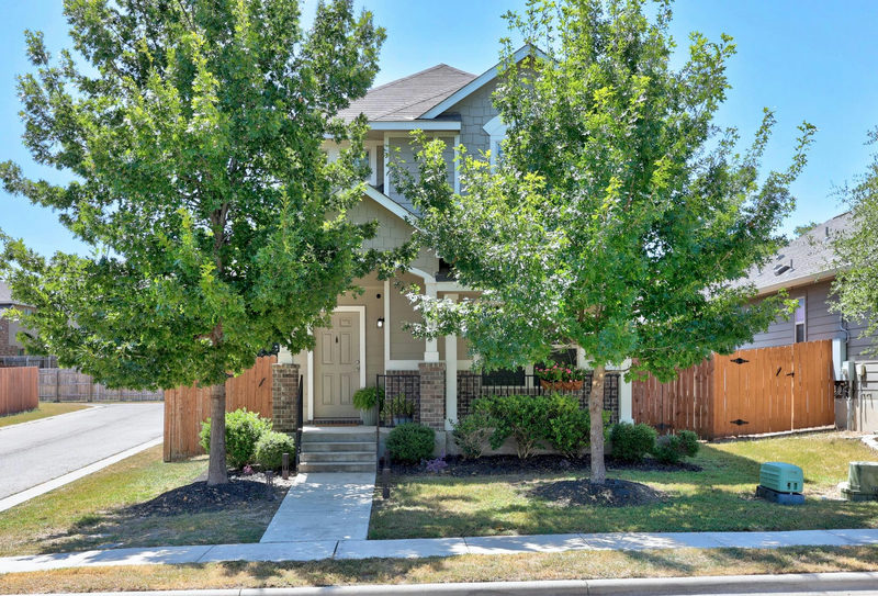 444 S Brook Dr — exterior