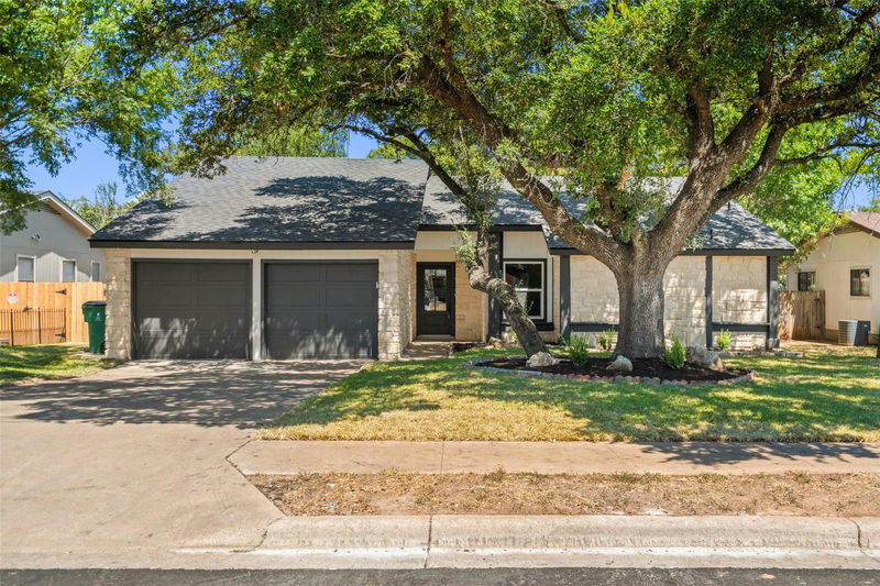 410 Oakridge Pass — exterior