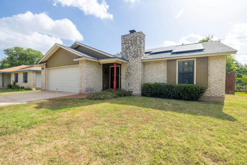 1713 Parkside Cir — exterior