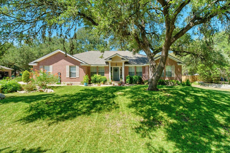 202 Treetop Way — exterior