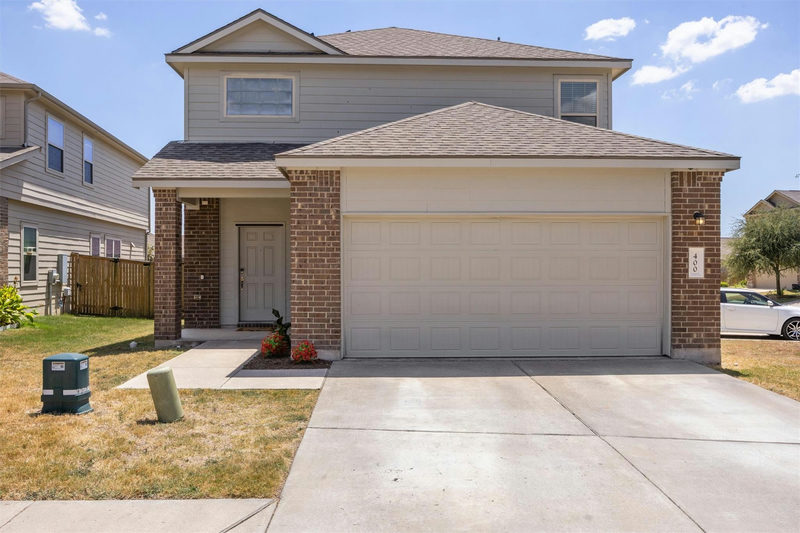 400 Circle Way — exterior