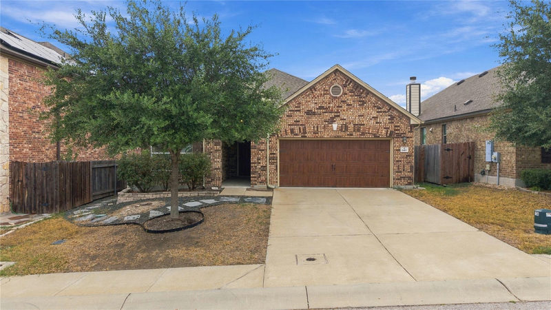 640 Landon Samuel Loop — exterior