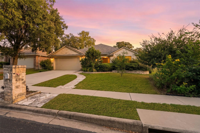 5405 Korth Dr — exterior
