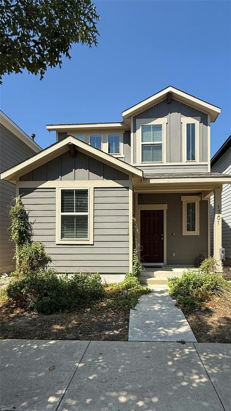 1761 Artesian Springs Xing — exterior