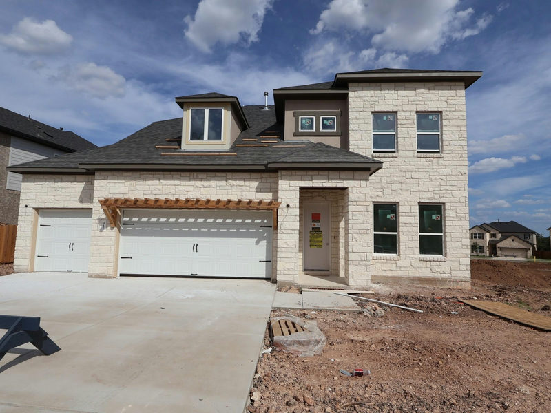 912 Purmela St — exterior