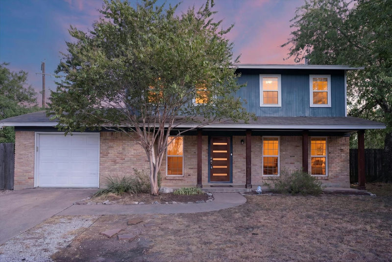 8608 Delaware Ct — exterior